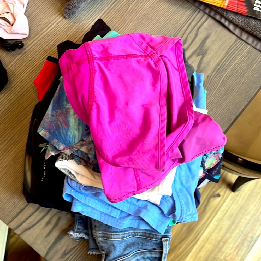 Kids clothes bundle! Shirts shorts jeans leggings